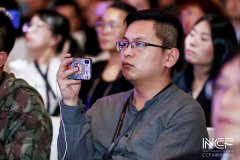常宏設(shè)計師侯俊晨、王飛—— “CCFA新消費(fèi)論壇-2019中國特許加盟大會”交流學(xué)習(xí)